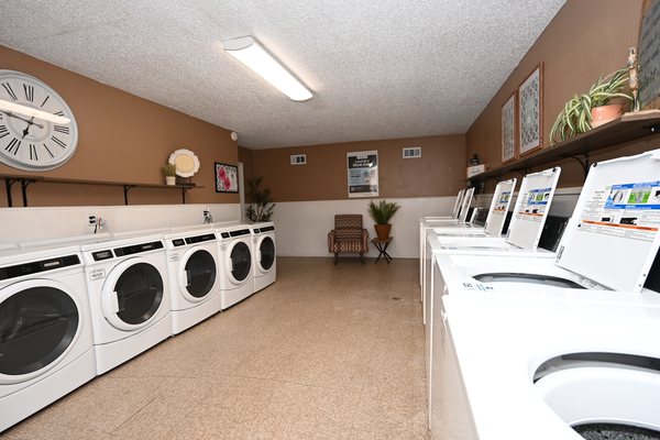 Peppertree Apartments photo 12